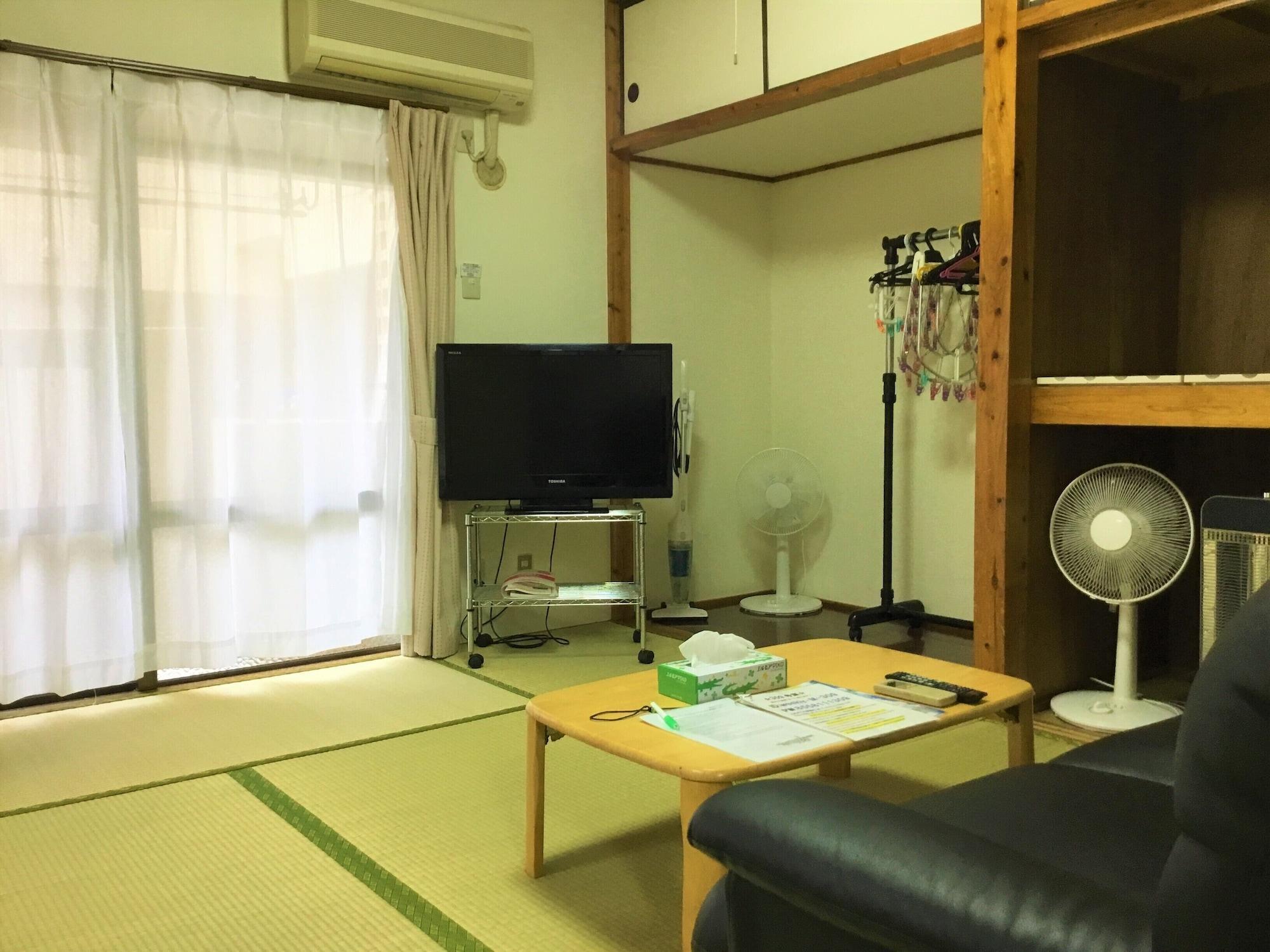 Weekly Harbourview Mansion Main Building Apartment Naha Exterior photo