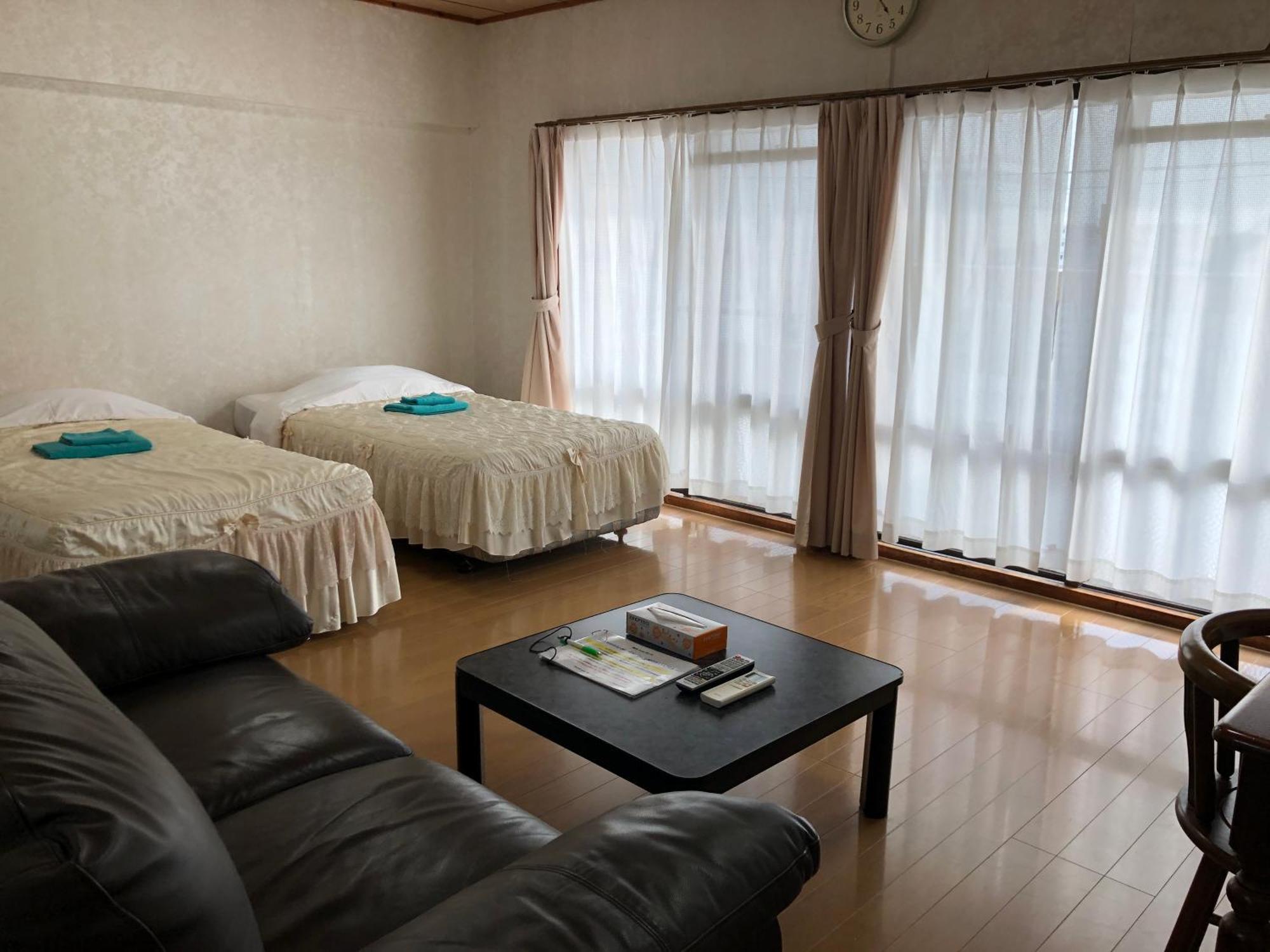 Weekly Harbourview Mansion Main Building Apartment Naha Exterior photo